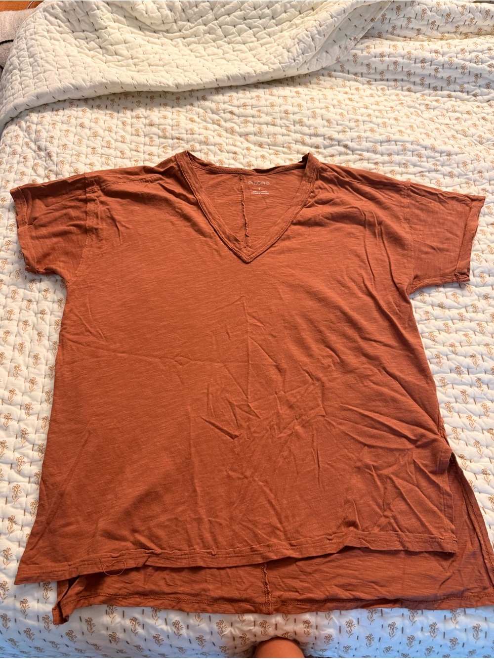 Pilcro Women's V-Neck Short Sleeve Tee in Rust Orange